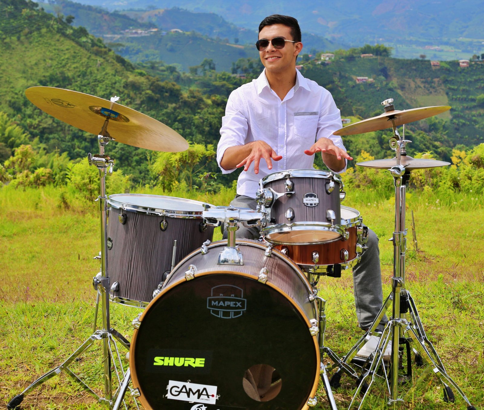 Juan Montoya - Professional Drummer